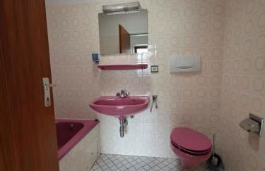 Pink Moment Apartment - Photo 6