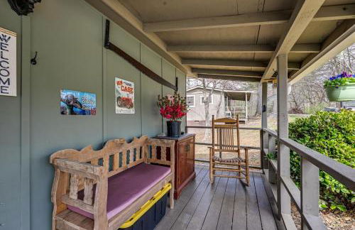 Shared Hot Tub and Fire Pit Tranquil Whittier Gem! - Foto 18