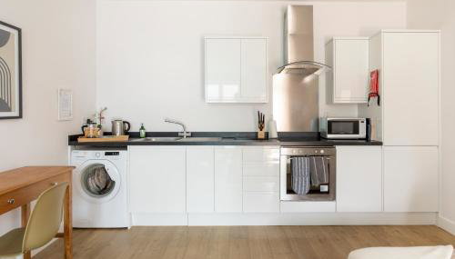 1 Bed Apartment - Redhill Central, Surrey, Gatwick #2 - Foto 4