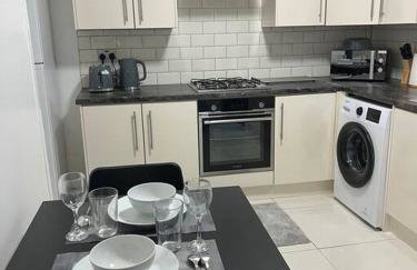 Comfortably furnished 2 bedroom home in Bolton - Foto 42