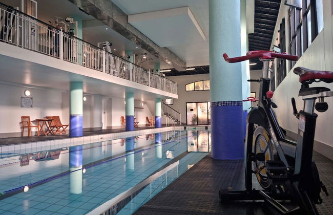 The Island Club by Smart City Stays - Photo 55