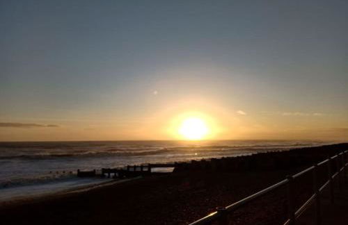 Lovely 1-bedroom flat within minutes from the beach! - Foto 11