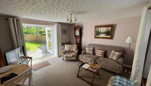 Gardener's Cottage Carmarthenshire Sleeps 5 - Foto 2