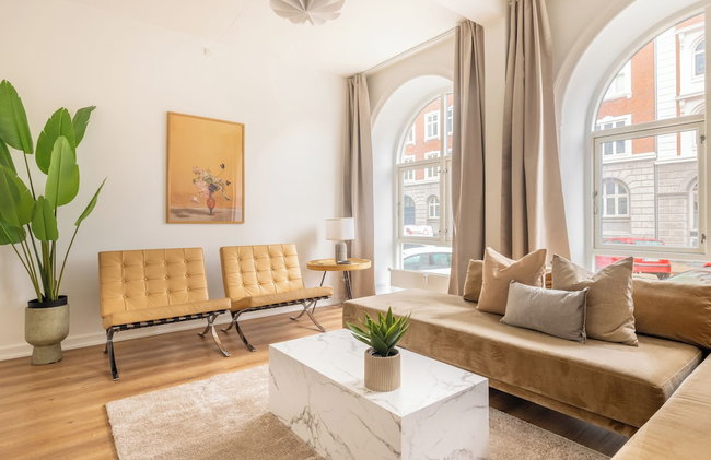 Noble - Fantastic 5-bdr Apt in the Capital - Foto 1