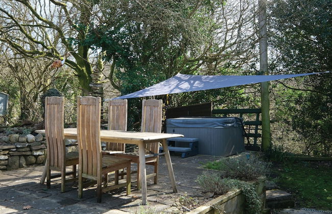 Merlins Cabin - 2 Bed - Blaen Cedi Farm - Foto 18