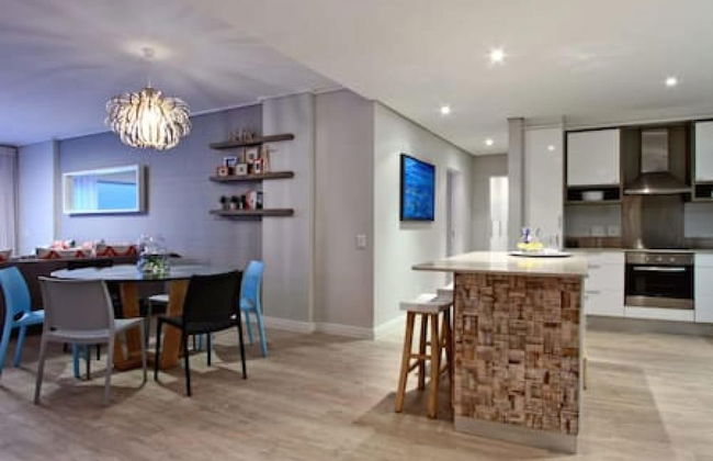 Incredible Clifton Apartment w 180 Sea Views Dunmore Blue - Foto 7