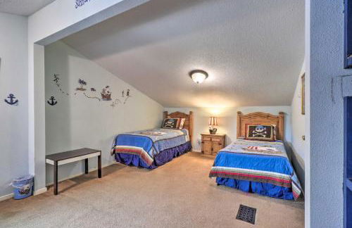 Lakefront Home with Point Venture Golf Access! - Foto 23