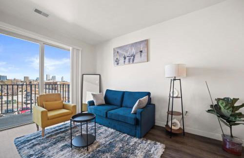 Riverside Plaza Blue - Photo 1