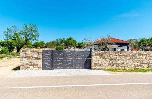 Villa Effort Skradin - Šibenik - Photo 23