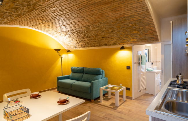 1 bedroom Apartment in Ventimiglia - Photo 2