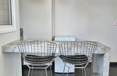 Melhor de BH - Av Barão Homem de Melo 4520 - Apê no Segundo Andar com Vista Linda - Foto 2