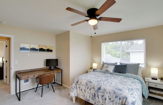 Waterfront Allyn Home with Fire Pit and 2 Kayaks! - Foto 43