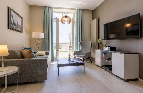 Sonnenblume in der Seefahrtschule - Foto 2