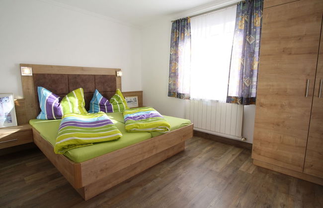 Idyllic Holiday Home in Goldegg Weng Near ski bus - Photo 3