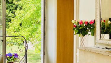 Historic 18th-Century Mansion - 3 BR - Bayeux - Garden & Museums Nearby - Photo 3