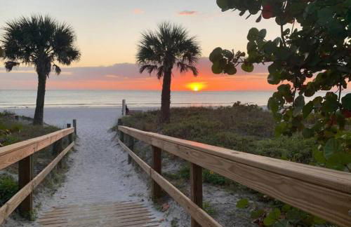 Welcome to Sea Forever Balcony with ocean views! - Foto 60