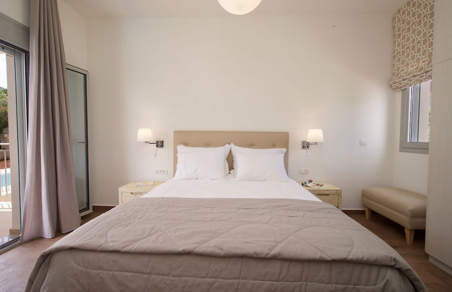 Amarianos Villas - Photo 5