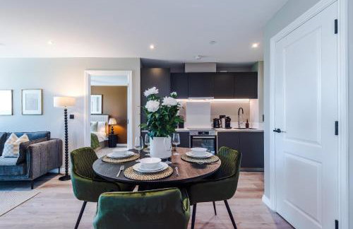 Stylish Modern Prime Location 2-Bed Flat - Foto 34