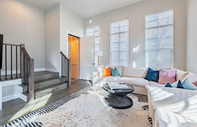 Modern Home, Private Balcony, Near Rainey & Lady Bird Lake Haus of Z - Foto 63