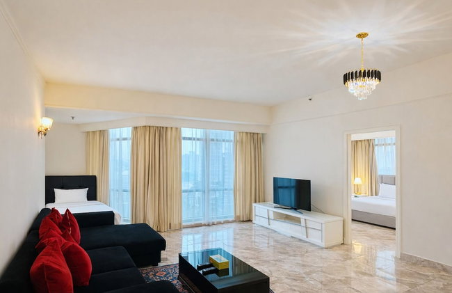 Luxy Service Suites At Times Square - Photo 42