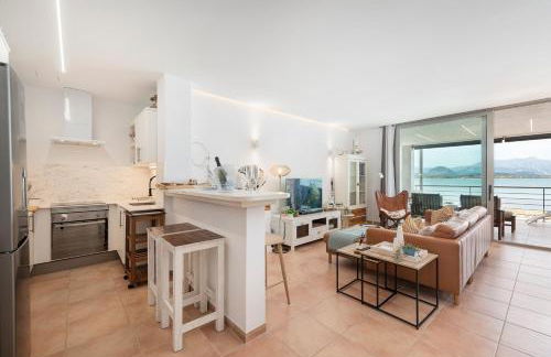 CAS CARBON3R-Stunning ground floor in front of the sea - Foto 16