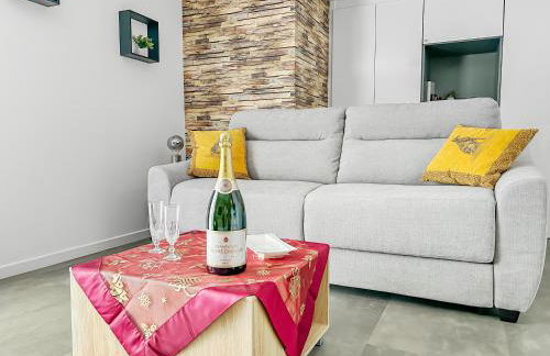 Studio moderne, cosy, parking, parfait en duo - Photo 1