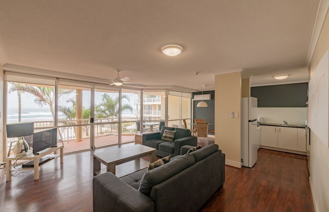 Crystal Beachfront Apartments - Foto 25