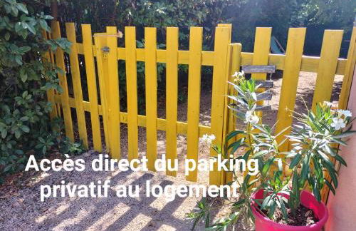 Calme et Intimité proche Avignon Piscine options au choix privée ou partagée de juin à octobre - Foto 13