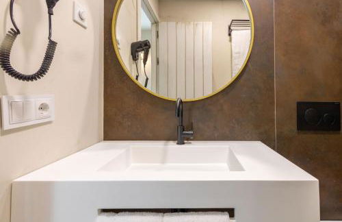 Harinas Central Apartments by Valcambre - Photo 40