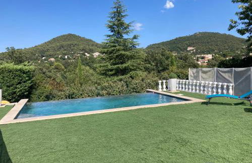 Villa 13 personnes avec piscine à débordement - Foto 1