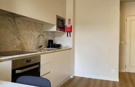 BEST - Studio Trindade with AC and Parking - Foto 6