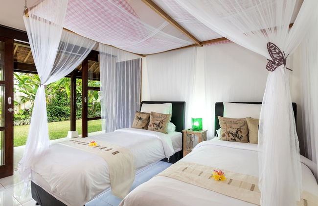 Villa Candi Kecil Empat by Villa Finder - Foto 8