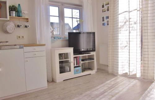 Sonnige FeWo in Klein Zicker _ nur - Foto 5