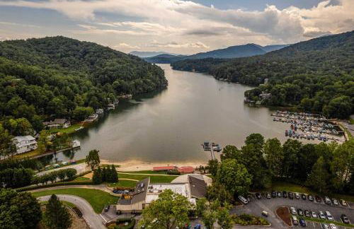 Hike, Golf and Swim! Rumbling Bald Resort Mtn Home - Photo 43