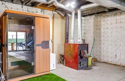 Family-Friendly Seward Home with Sauna and Pool! - Foto 32