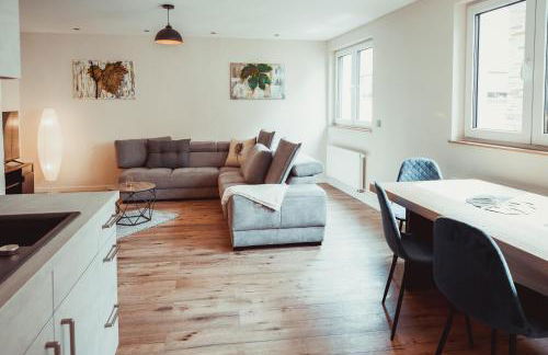 Geräumige Mosel-FeWo für die ganze Familie - Große Dachterrasse - Netflix - Waschmaschine & Trockner - Foto 20