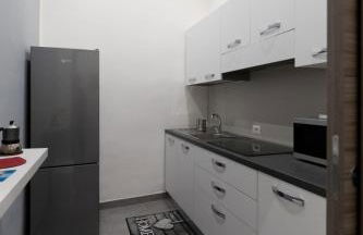 Dante Square - Photo 23