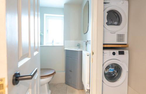 Spacious City-Centre House near Train Station & Business School, with Garden - Foto 36