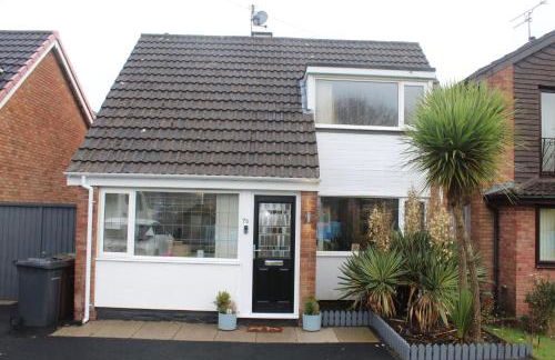 Beautiful home near beach - Foto 1