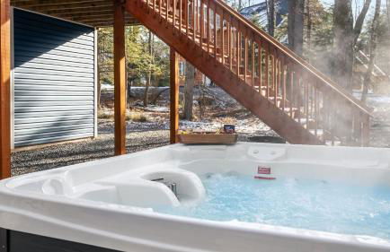 Lakeview Sunset Heaven by Avantstay Waterfront Home Hot Tub, Game Room + Discounted Ski Tickets - Foto 74