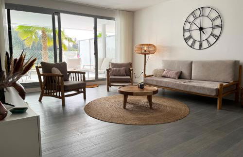 Wonderful, excellent new 4-bed apartment near Málaga with indoor and outdoor swimmimg pools, gym and sauna facilities - Photo 7