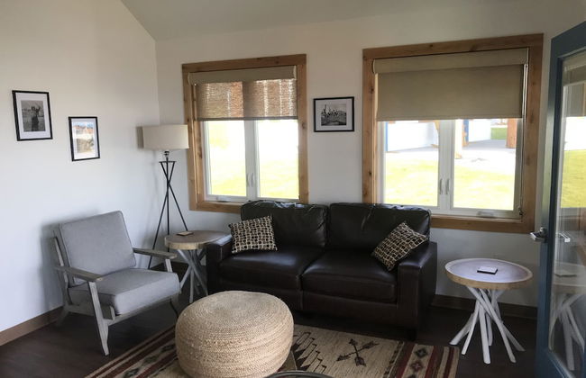 Big Arm Resort - Photo 10