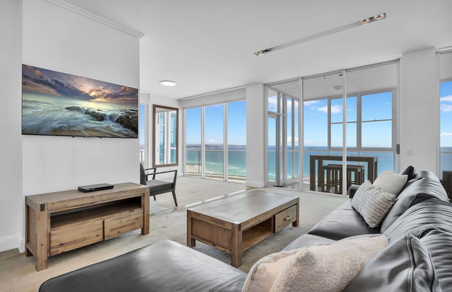 Reflection on the Sea - Foto 64