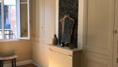 AU NAIN ROUGE gite vintage de charme - Foto 4, wardrobe