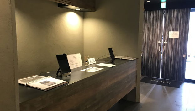 Pinn-N4E2 - Foto 3, Recepción