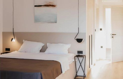 6 Bedroom Awesome Home In Prolozac - Foto 24