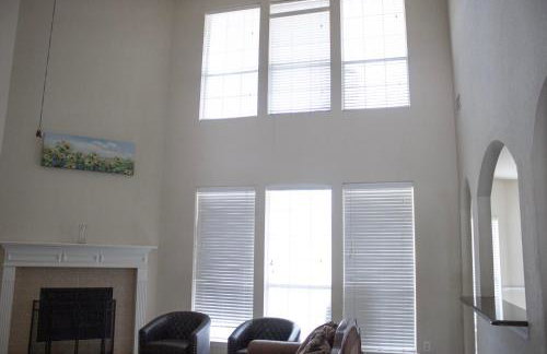 Spacious 4200 sqft - 6 bdrms 4 bath - Gym - Pets OK Near PGA - Universal KIDS - Star Frisco - Photo 49