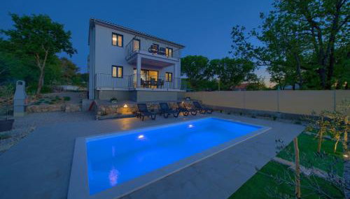 Holiday home Elena with pool - Foto 1, sunbed