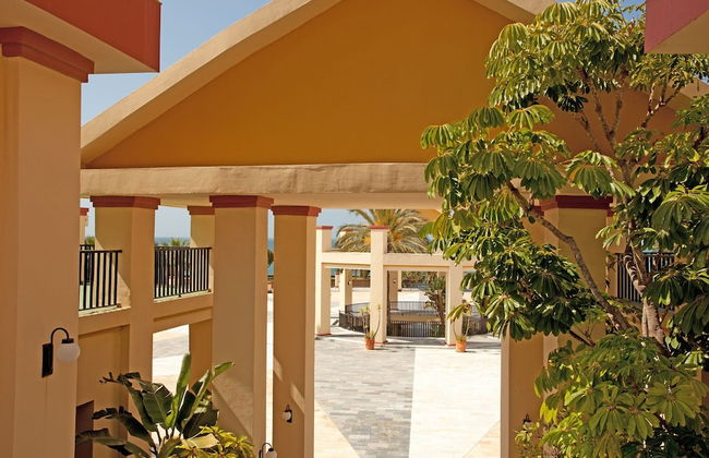 Studio in Marbella Steps From Sandy Beach - Photo 21