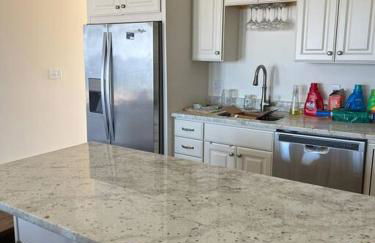 Hampton Beach OCEAN FRONT Condo at the Surf - Foto 5